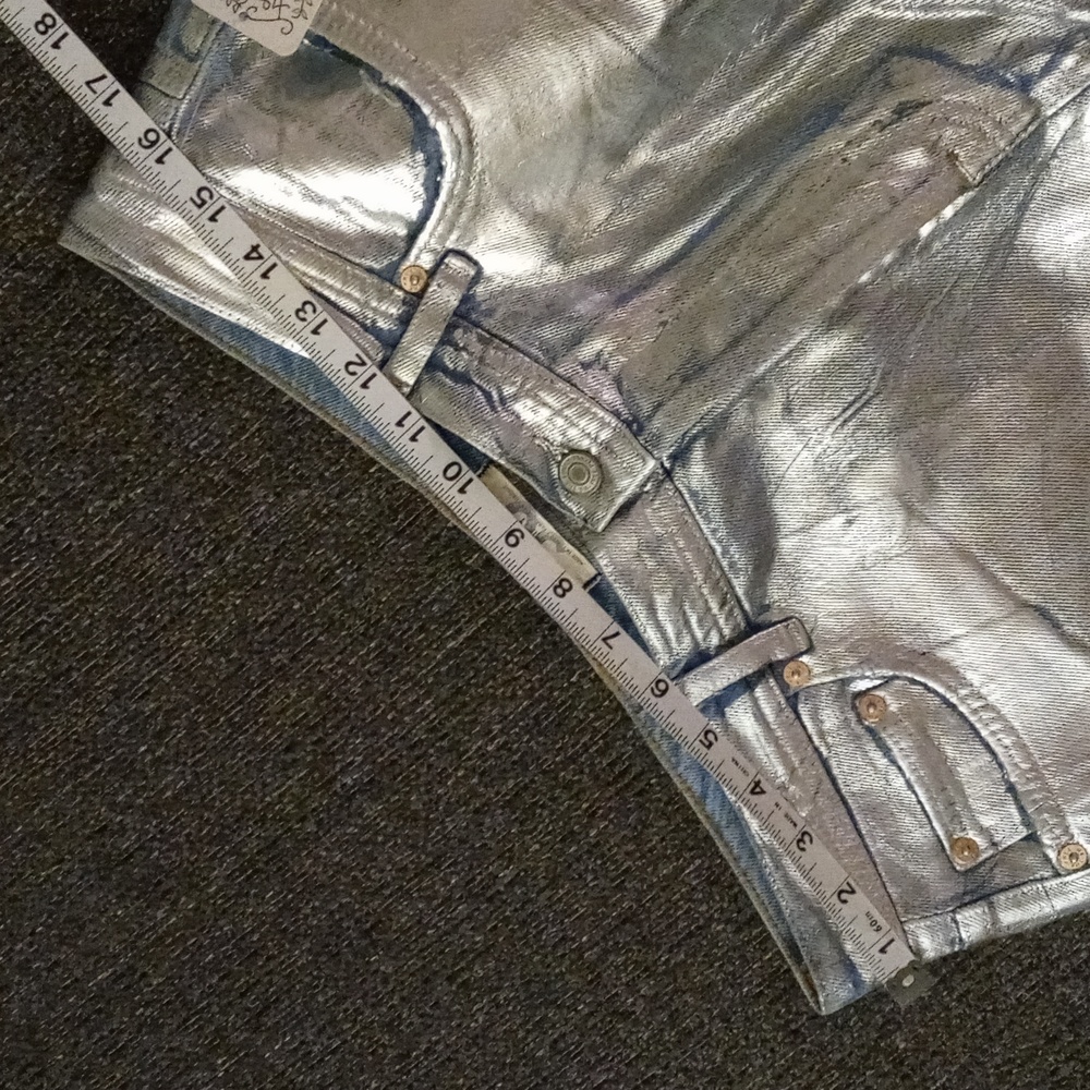 🆕️ 💙Free People💙 - Silver Maggie Foil Jean - Picture 12 of 16